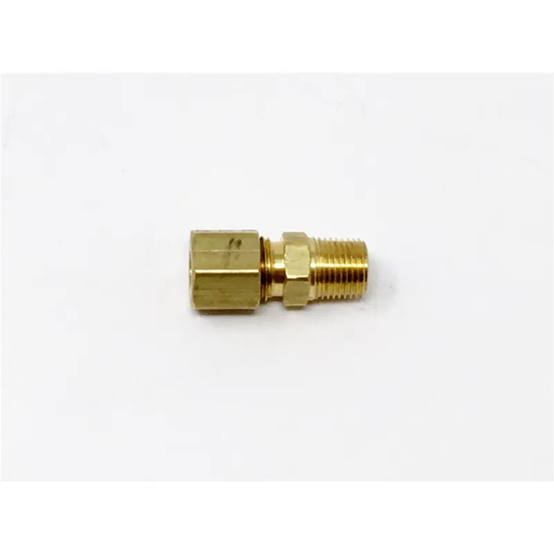 Schneider Electric C-133 Compression Adapter To Mpt 1/4 C X 1/8 M