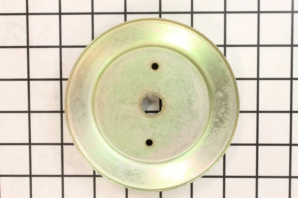 Husqvarna 539110318 Pulley Mandrel #707